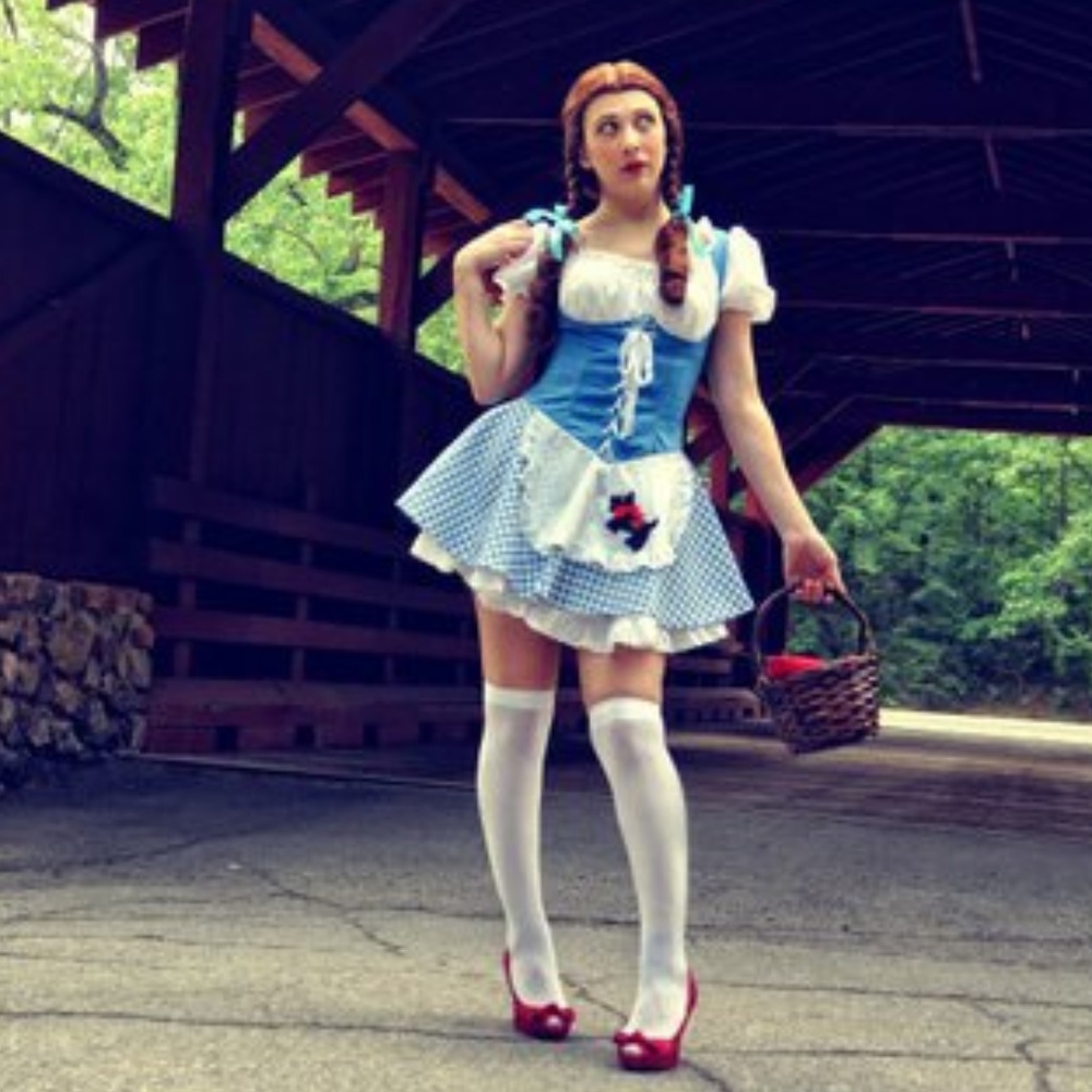 Dorothy Halloween costumeLeg Ave. w/ petticoat